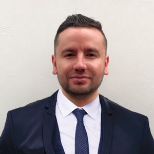 Meet your Posher, Luis fernando